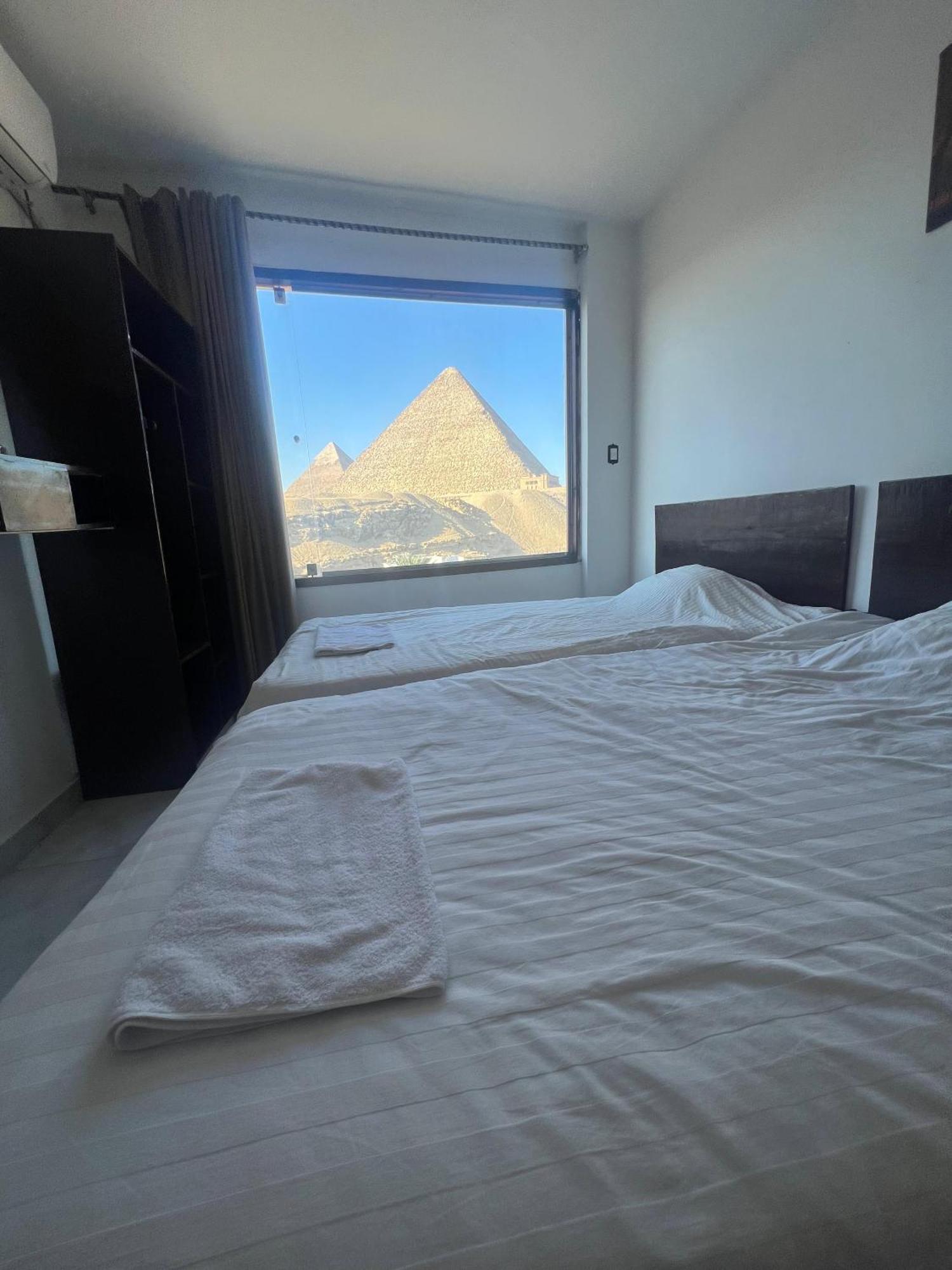 New Asia Pyramids View Kafret el-Gabal Eksteriør billede