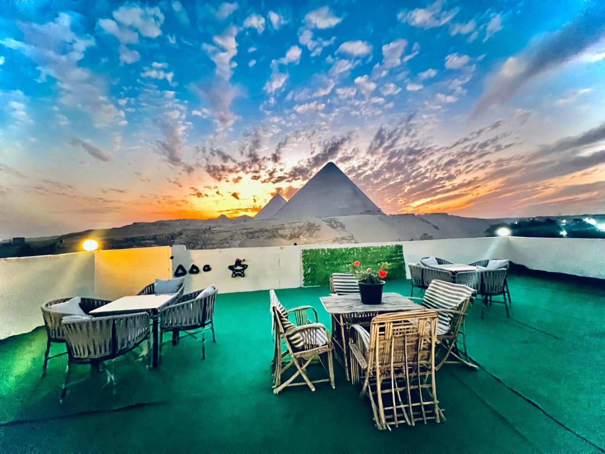 New Asia Pyramids View Kafret el-Gabal Eksteriør billede