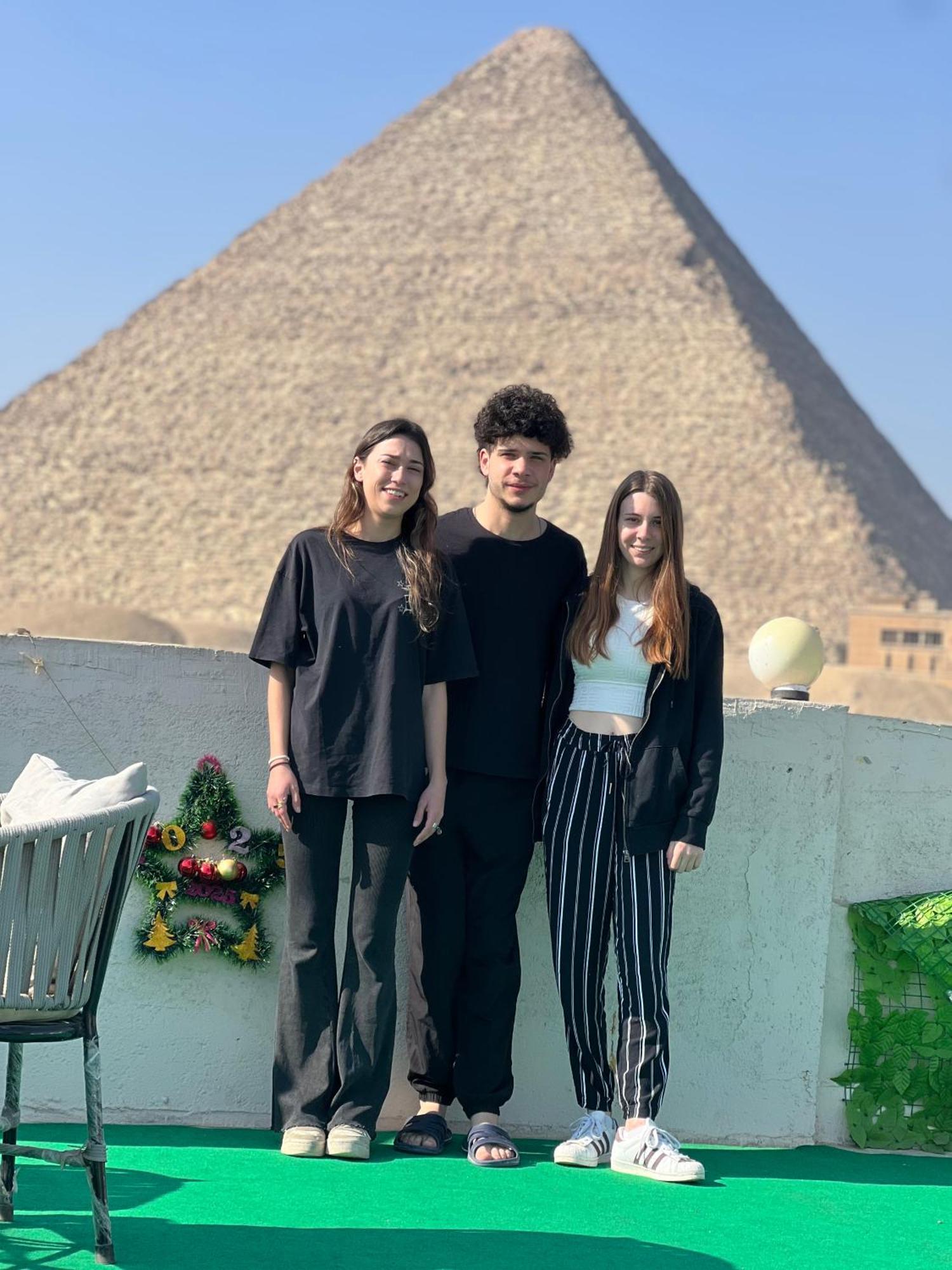 New Asia Pyramids View Kafret el-Gabal Eksteriør billede
